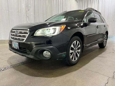 Used 2017 Subaru Outback 2.5i Limited AWD/4WD image 26
