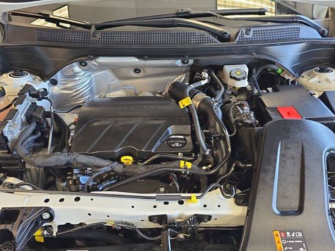 Used 2024 Buick Envista Sport Touring w/ Convenience I Package FWD image 27