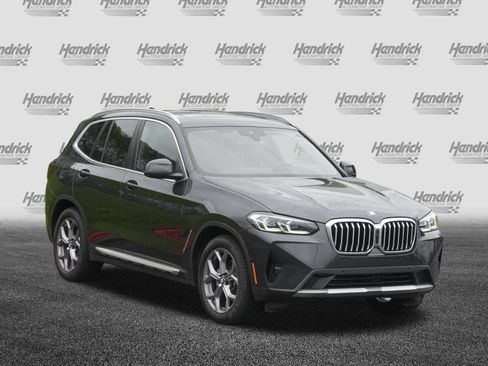 Used 2024 BMW X3 sDrive30i w/ Premium Package RWD image 2