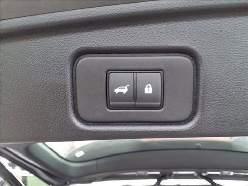 New 2025 Nissan Pathfinder Rock Creek image 36