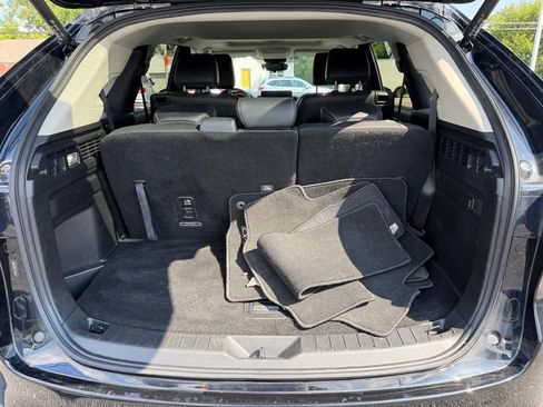Used 2024 MAZDA CX-90 3.3 Turbo w/ Preferred Plus AWD/4WD image 24