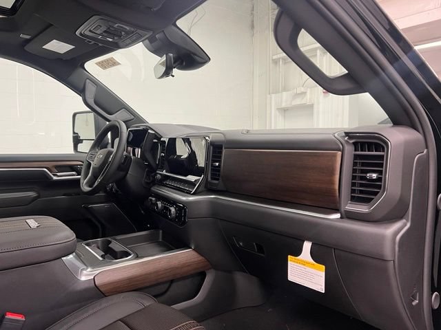 New 2026 Chevrolet Silverado 2500 High Country w/ High Country Premium Package AWD/4WD image 22