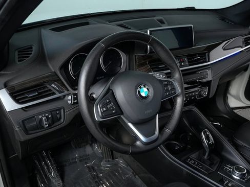 Used 2021 BMW X1 sDrive28i w/ Premium Package image 3