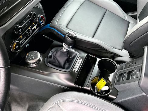 Used 2023 Ford Bronco Black Diamond AWD/4WD image 17