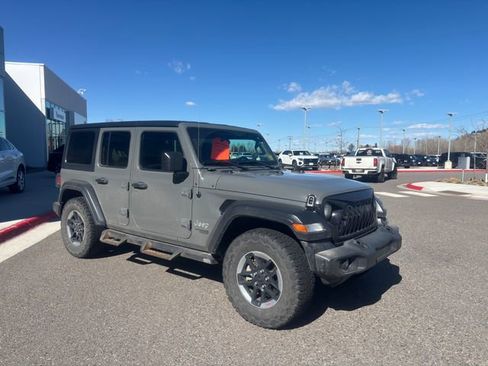 Used 2019 Jeep Wrangler Unlimited Sport S image 7