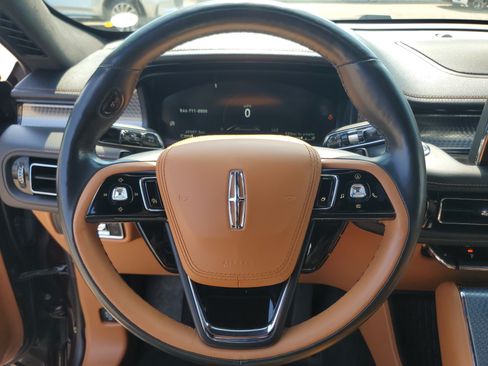 Certified 2023 Lincoln Aviator Black Label w/ Dynamic Handling Package AWD/4WD image 14