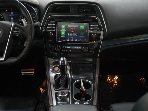 Used 2021 Nissan Maxima SR w/ Sport Mat Group image 14