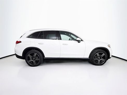 New 2026 Mercedes-Benz GLC 300 4MATIC image 8