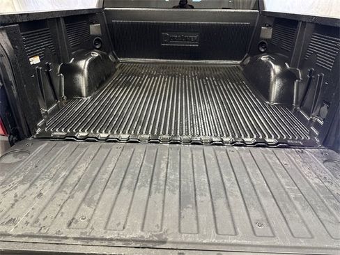 Certified 2024 Chevrolet Silverado 1500 LT image 23