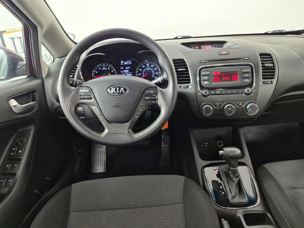 Used 2018 Kia Forte LX FWD image 29