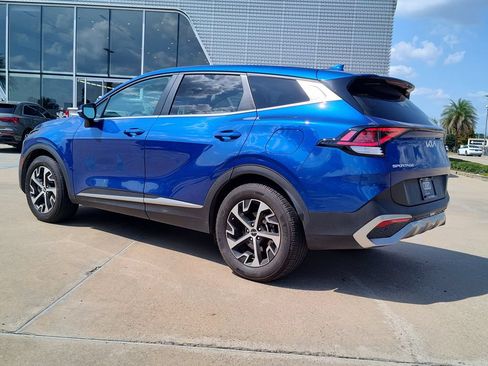 Used 2023 Kia Sportage EX FWD image 6