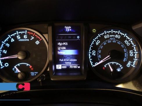 Certified 2020 Toyota Tacoma TRD Off-Road w/ TRD Premium Off Road Package AWD/4WD image 19