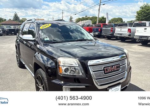 Used 2017 GMC Terrain Denali AWD/4WD image 1
