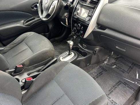 Used 2018 Nissan Versa Note SV FWD image 18