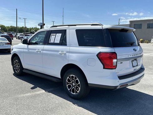 Used 2024 Ford Expedition XLT AWD/4WD image 6