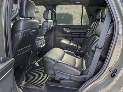 Used 2025 Ford Expedition Tremor AWD/4WD image 20