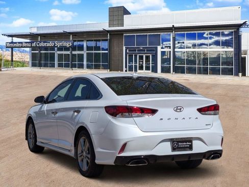 Used 2018 Hyundai Sonata Sport w/ Cargo Package FWD image 5