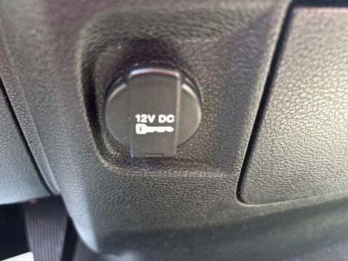 Used 2017 RAM 1500 Lone Star RWD image 37
