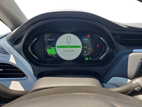 Used 2020 Chevrolet Bolt LT FWD image 19