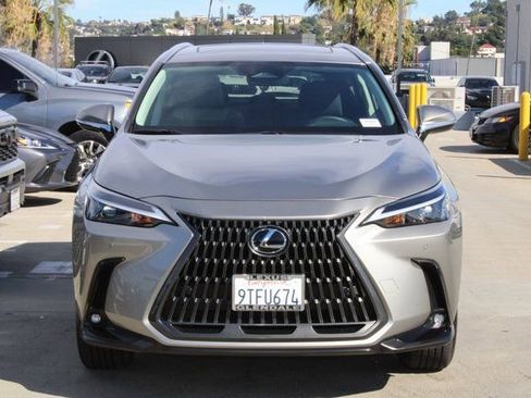 Certified 2025 Lexus NX 250 FWD image 2