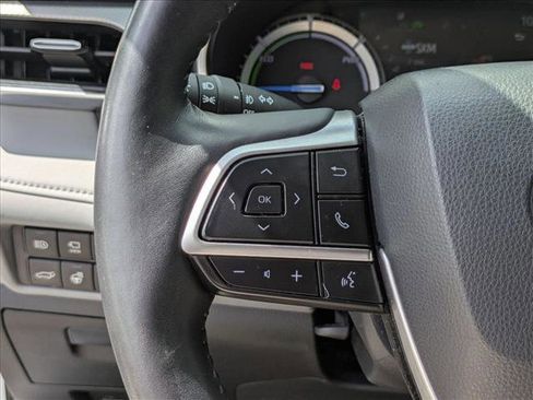 Used 2022 Toyota Highlander Platinum AWD/4WD image 11