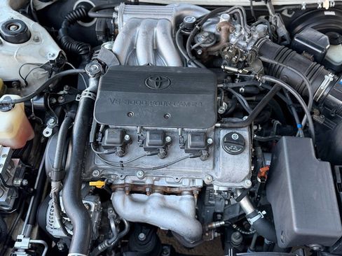 Used 1996 Toyota Avalon XLS image 74