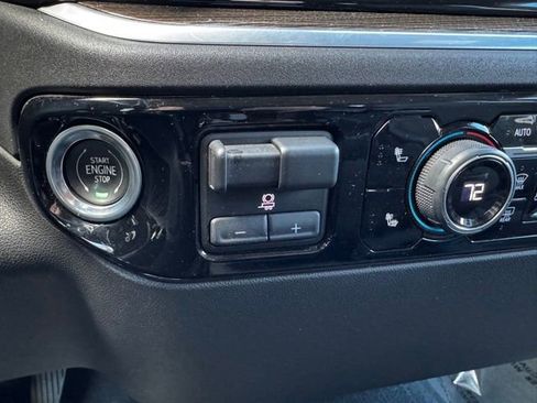 Used 2022 Chevrolet Silverado 1500 LT image 16