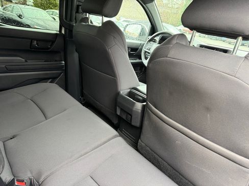 Used 2024 Toyota Tacoma SR5 image 33