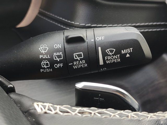 Used 2022 Jeep Grand Cherokee L Limited AWD/4WD image 25
