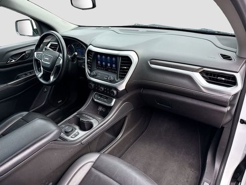 Used 2023 GMC Acadia SLT image 32
