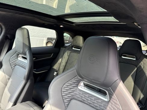 Used 2024 Jaguar F-PACE SVR AWD/4WD image 14