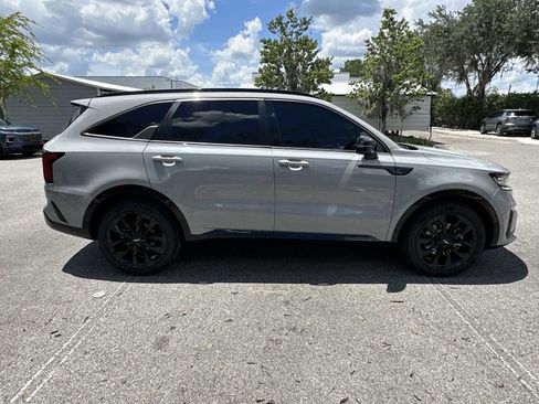 Used 2022 Kia Sorento SX FWD image 7