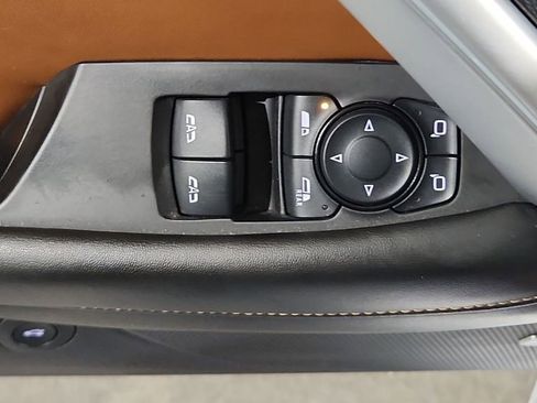 Used 2016 Chevrolet Camaro LT image 17