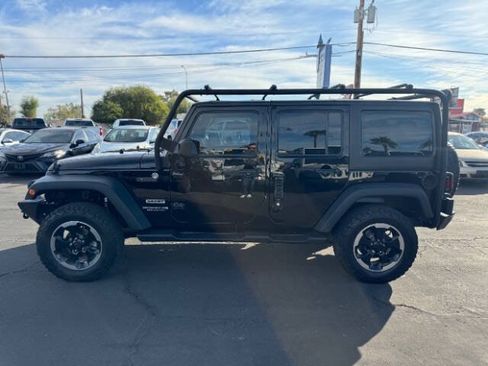 Used 2014 Jeep Wrangler Unlimited Sport w/ Max Tow Package AWD/4WD image 6