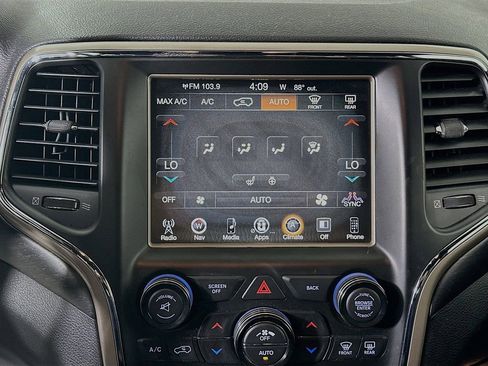 Used 2015 Jeep Grand Cherokee Altitude RWD image 22
