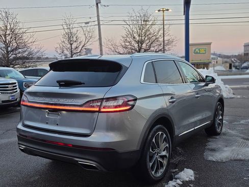 Used 2023 Lincoln Nautilus Reserve w/ Equipment Group 201A image 6