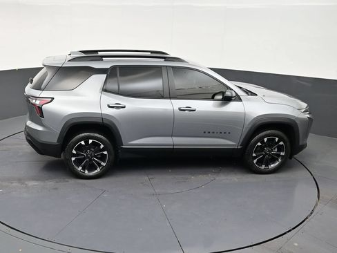Used 2026 Chevrolet Equinox RS FWD image 17