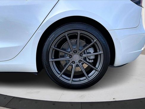 Used 2020 Tesla Model 3 Long Range image 33