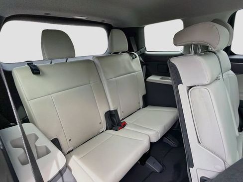 Certified 2025 Hyundai Santa Fe SEL FWD image 25