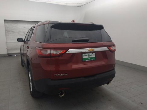 Used 2018 Chevrolet Traverse LT FWD image 5