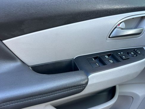 Used 2011 Honda Odyssey EX-L image 11
