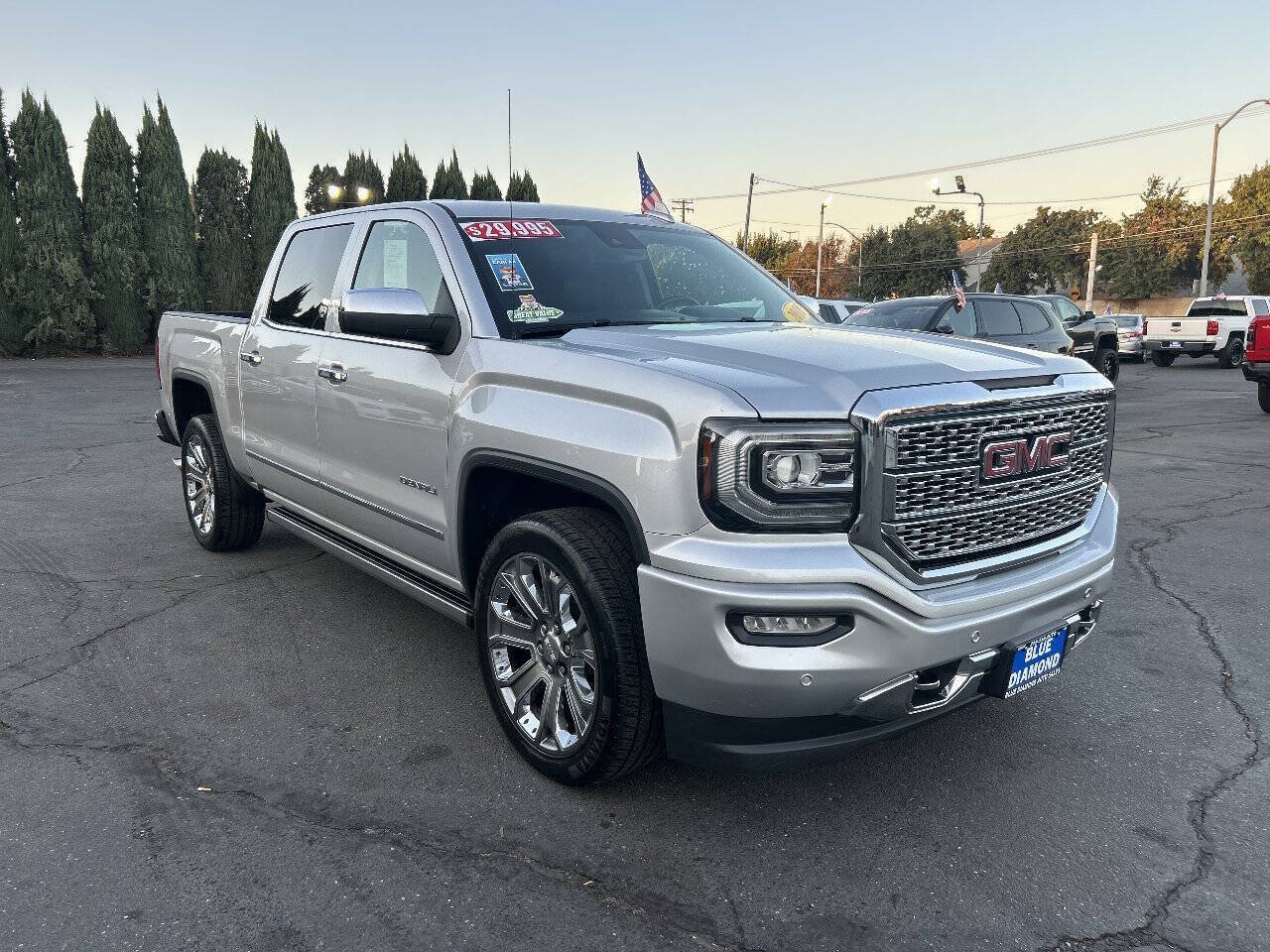 Used 2018 GMC Sierra 1500 Denali w/ Denali Ultimate Package AWD/4WD image 2