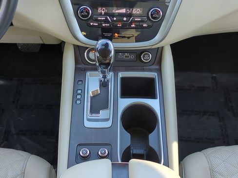 Used 2019 Nissan Murano Platinum image 19