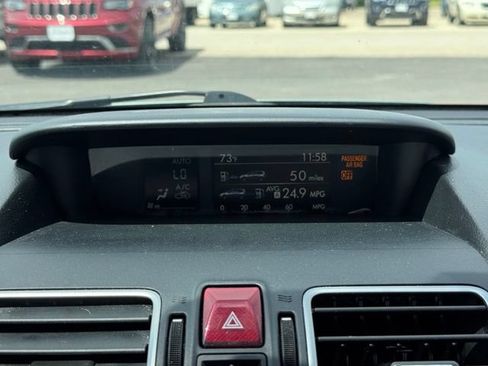 Used 2018 Subaru Forester 2.5i Limited AWD/4WD image 13