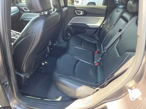 Certified 2024 Jeep Compass Limited AWD/4WD image 21