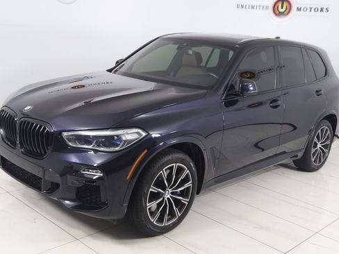 Used 2020 BMW X5 M50i w/ Executive Package AWD/4WD image 22