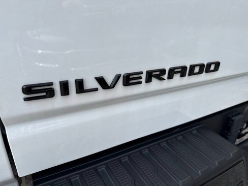 Used 2025 Chevrolet Silverado 2500 LT w/ Trail Boss Package AWD/4WD image 14