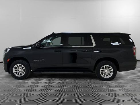 Certified 2024 Chevrolet Suburban LT AWD/4WD image 2