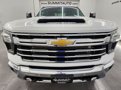 Used 2024 Chevrolet Silverado 2500 LTZ w/ LTZ Premium Package image 26