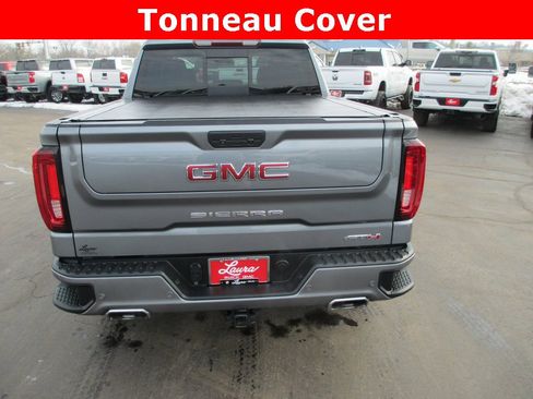 Certified 2022 GMC Sierra 1500 AT4 w/ AT4 Premium Package image 6